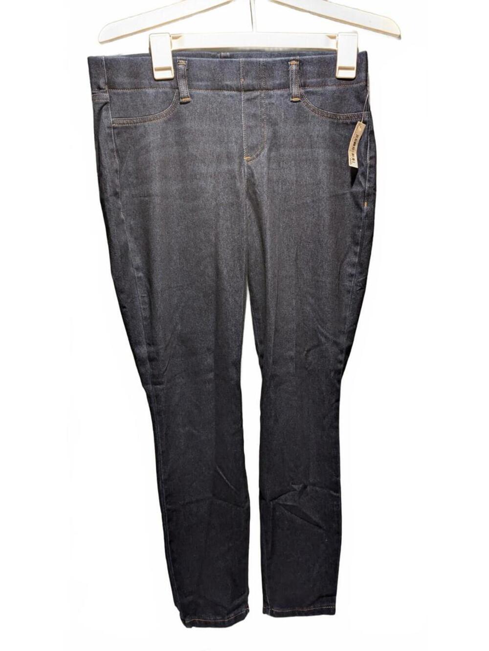 Amazon Essentials Women's High-Rise Skinny Jean M Short